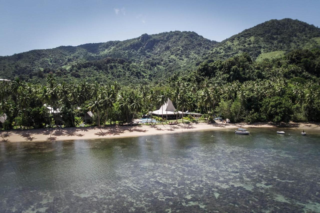Beqa Lagoon Resort Raviravi Extérieur photo