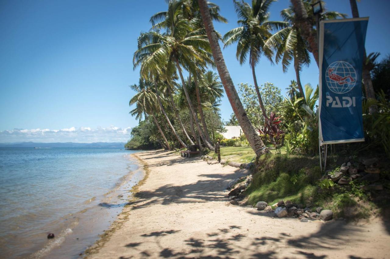 Beqa Lagoon Resort Raviravi Extérieur photo