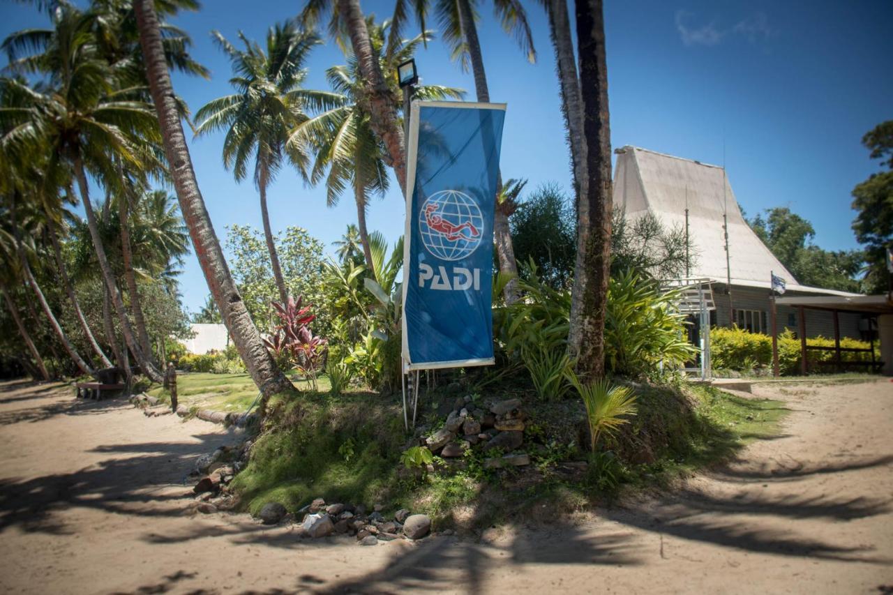 Beqa Lagoon Resort Raviravi Extérieur photo